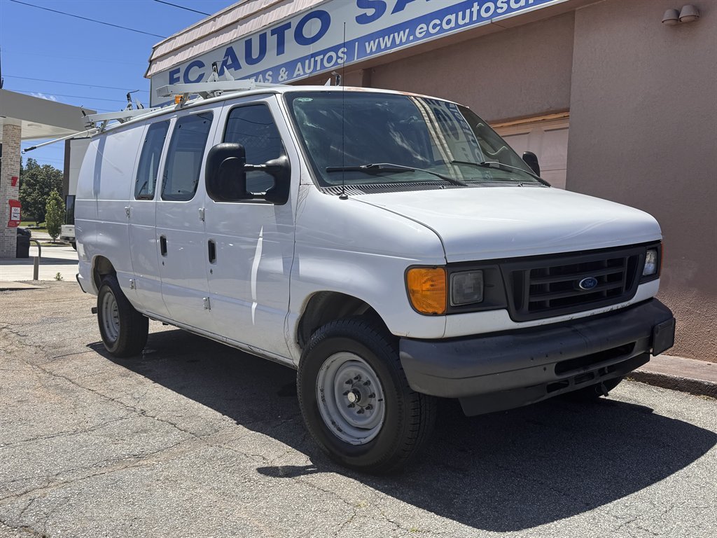 2007 Ford Econoline Van Commercial's photo